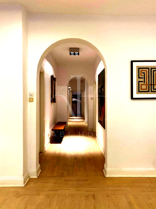 Gallery1