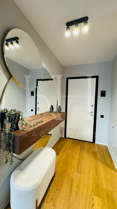 Gallery19