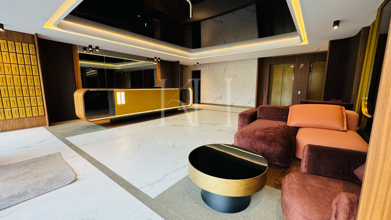 Gallery33