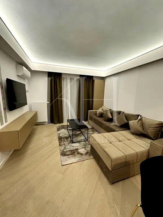 Gallery5