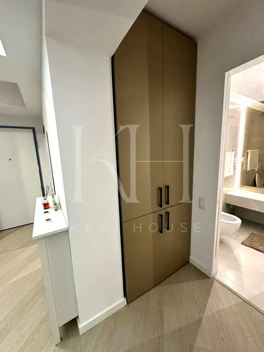 Gallery7