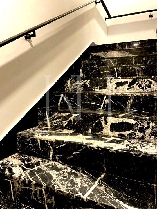 Gallery23