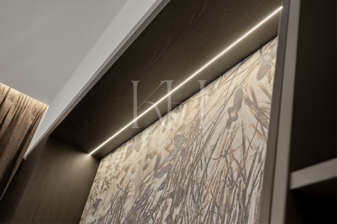 Gallery16