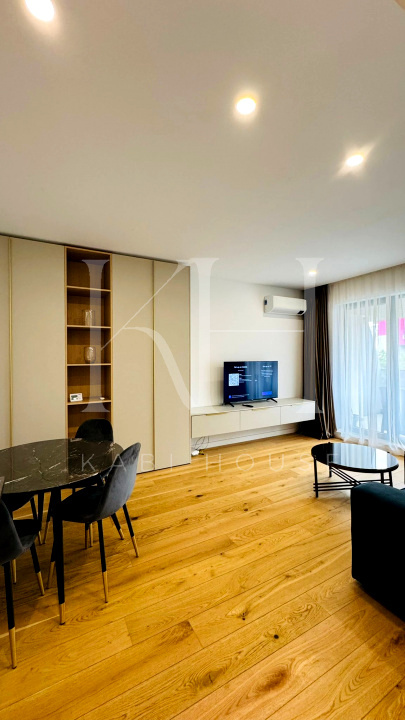 Gallery6