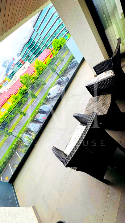 Gallery19