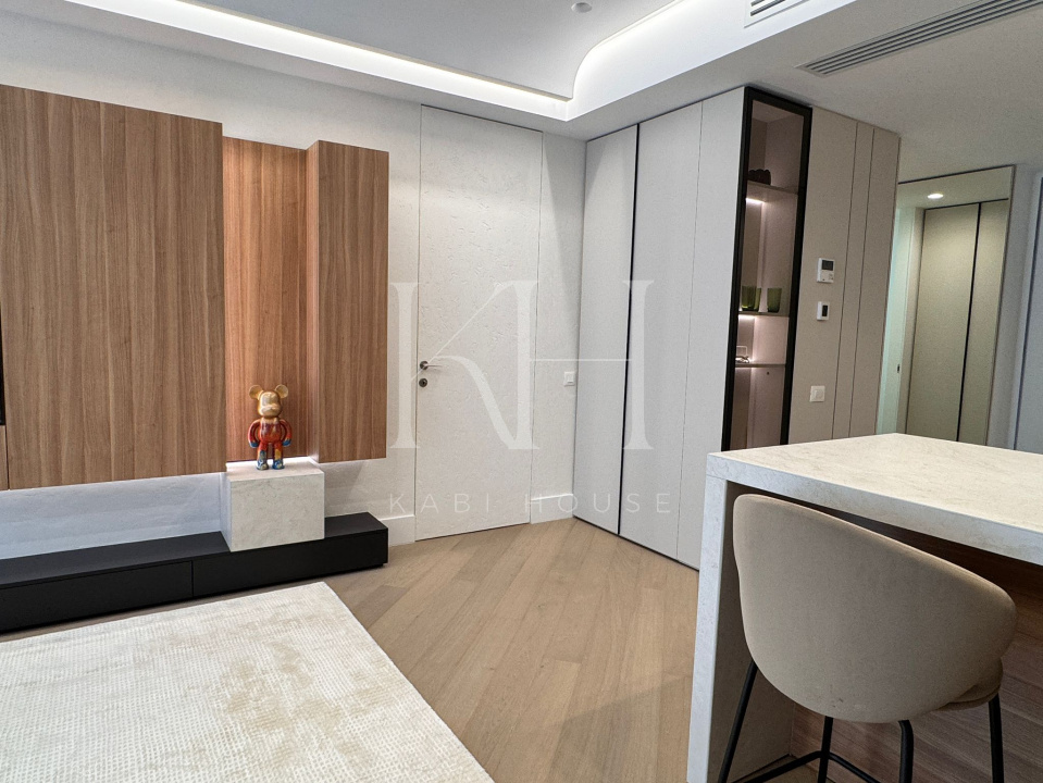 Gallery25