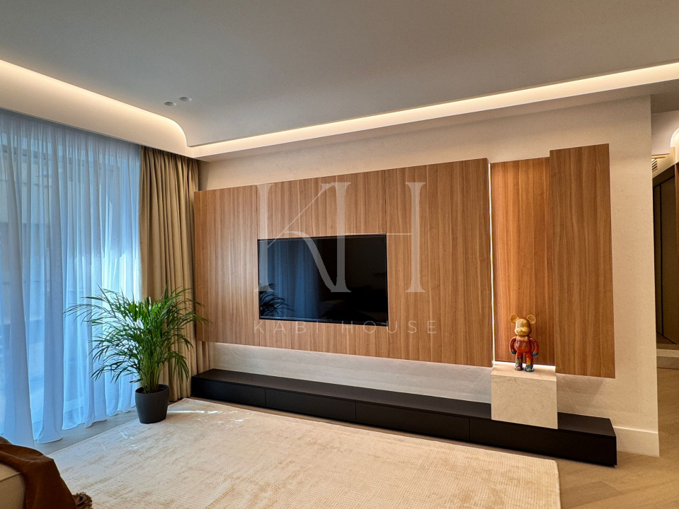 Gallery17