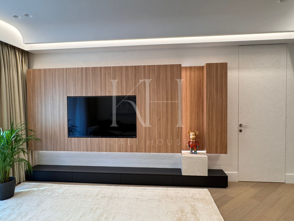 Gallery10